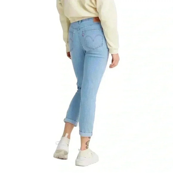 Levi's Women's Boyfriend Jeans, W27 L30, Light Blue - Picture 2 of 10